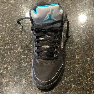 AIR JORDAN 5 RETRO BLACK/AQUATONE-TAXI